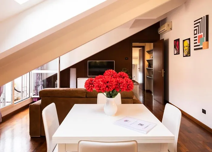 Oskar - Tre Ponti Apartment Milan