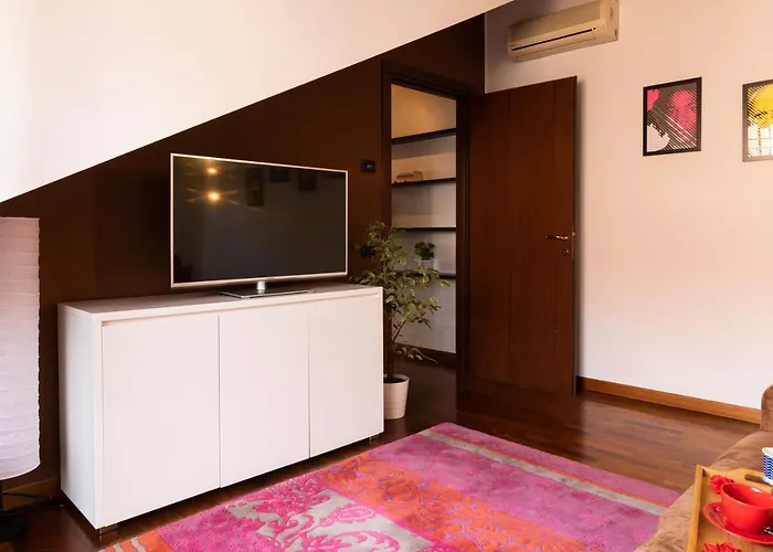 Oskar - Tre Ponti Apartment *