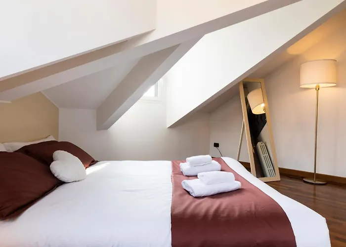 Oskar - Tre Ponti Apartment